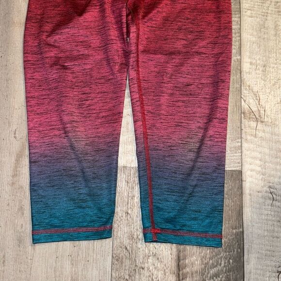 DSG‎ calf length leggings- size M - Picture 2 of 5